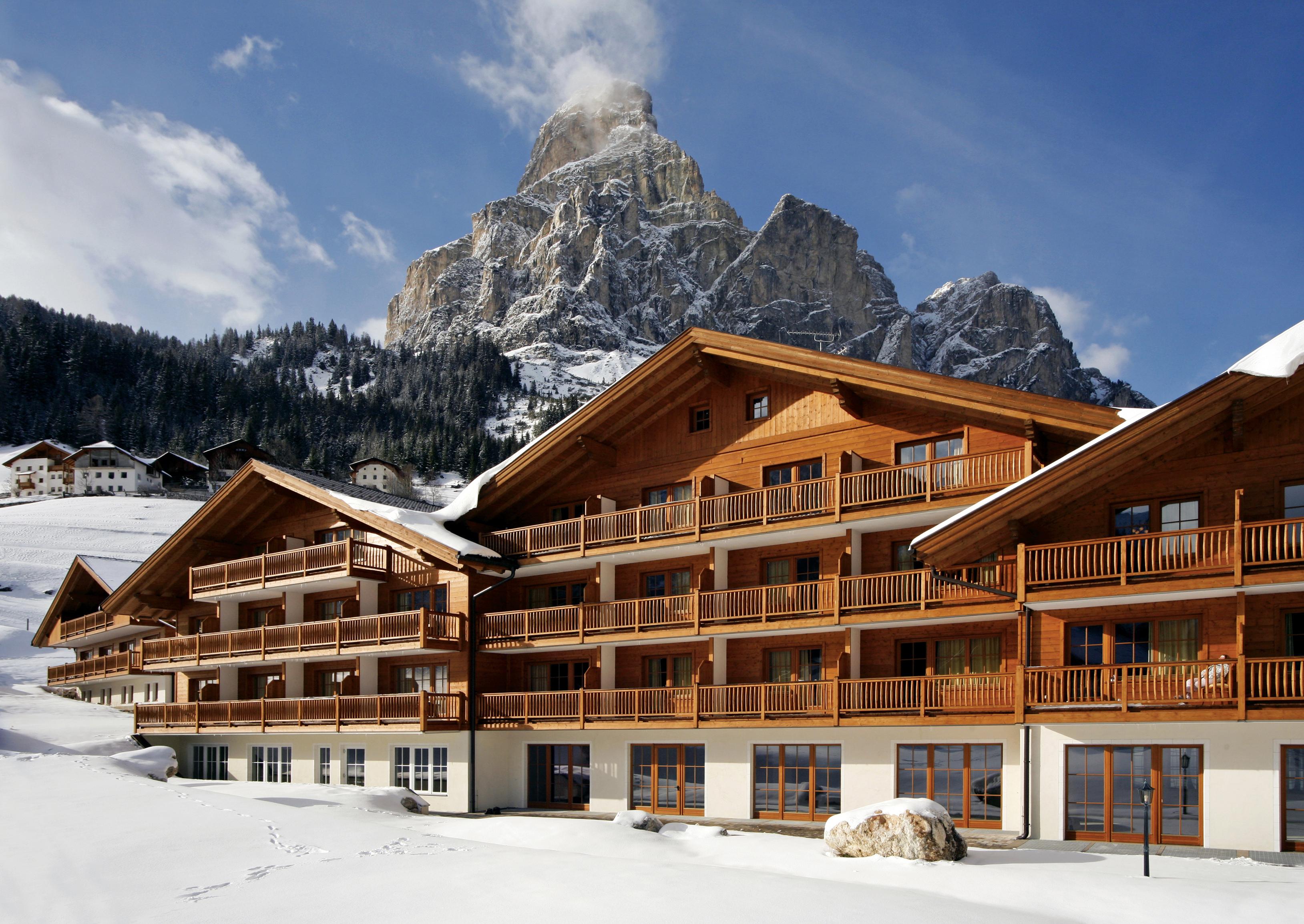 Th Corvara - Greif Hotel المظهر الخارجي الصورة