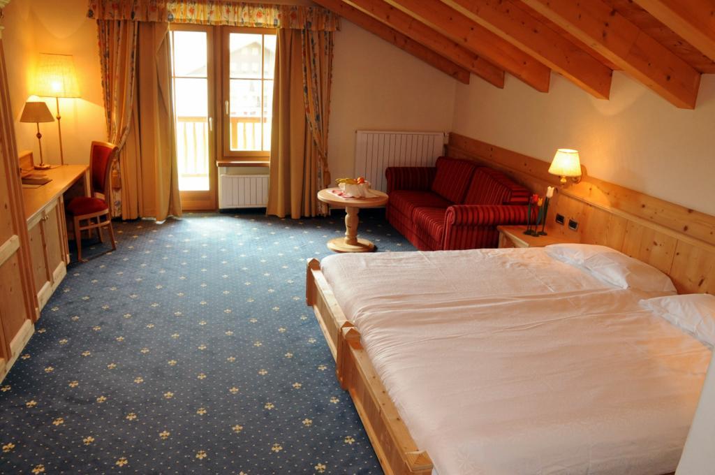 Th Corvara - Greif Hotel المظهر الخارجي الصورة